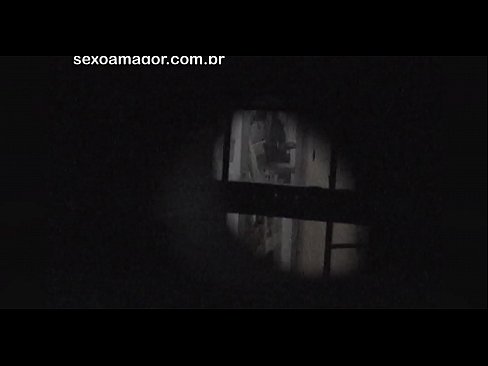 ❤️ Blondie cicingeun dirékam pidéo ku voyeur lingkungan disumputkeun tukangeun bata kerung ❤️❌ video seks di urang ️❤